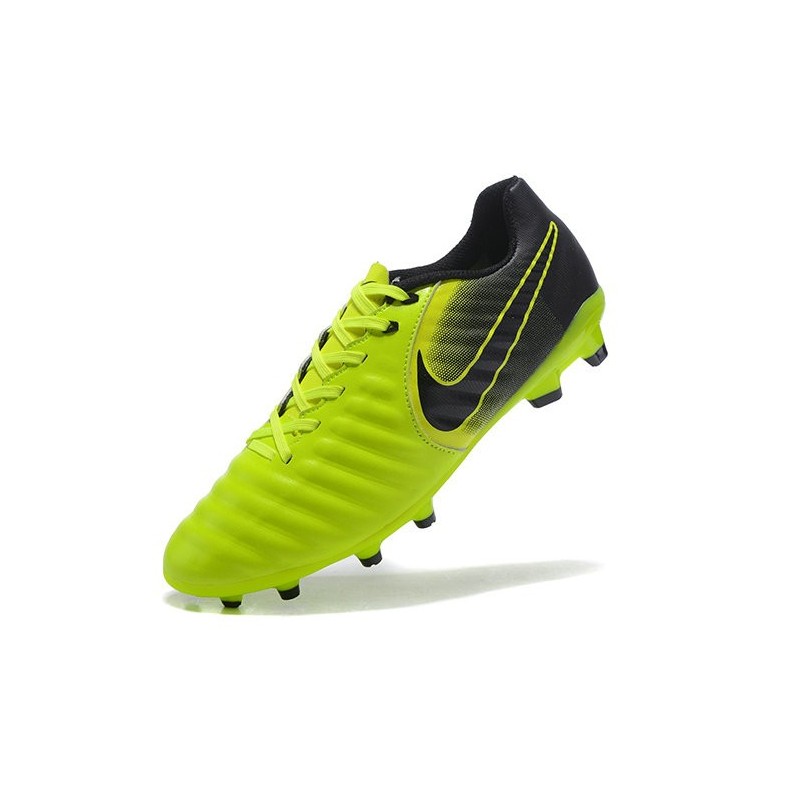 nike tiempo negro y verde