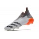 Bota de adidas Predator Freak + FG Blanco Hierro Metálico Rojo Solar